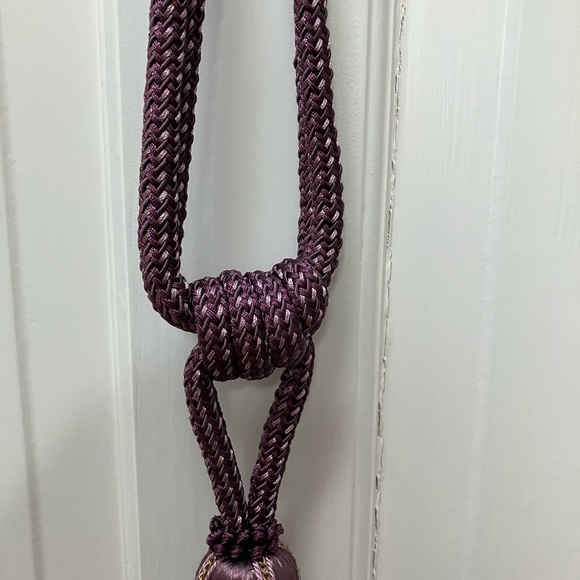 Pair of fringe curtain tie-backs. Silk. Plum color.  NEVER USED. - Picture 5 of 7